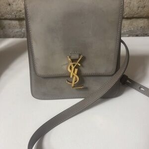 Saint Laurent gray leather north-south Kia satchel.